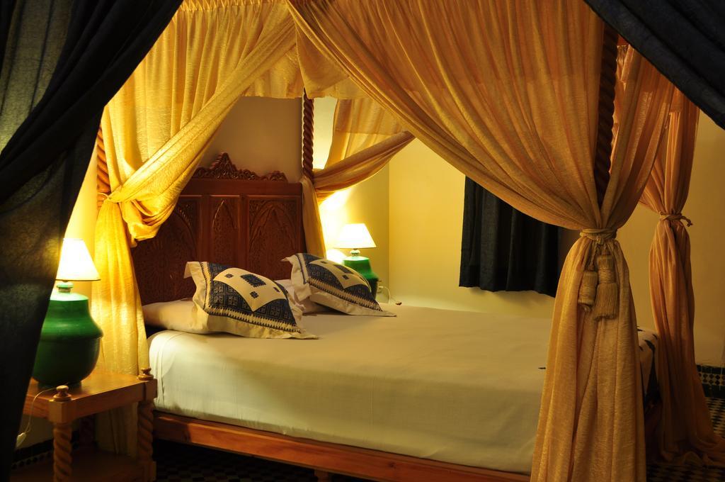 Riad Sara Fes Exterior photo